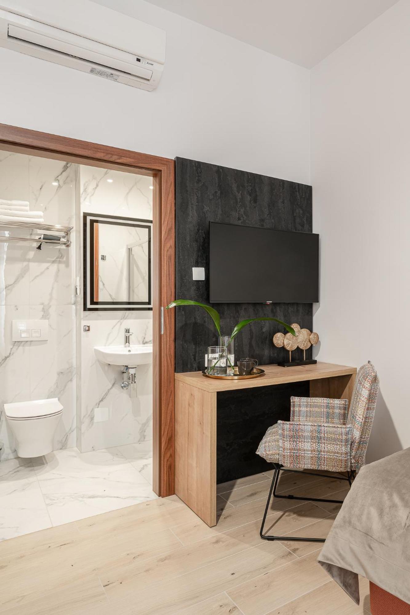 Hotel Jazz Market Square Wroclaw Room photo